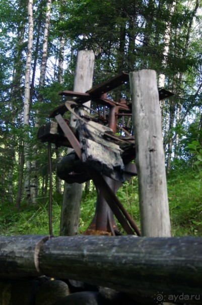 Неожиданная инсталляция у одного из каналов