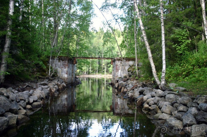 Рукотворные каналы, которые соединяют сеть озер