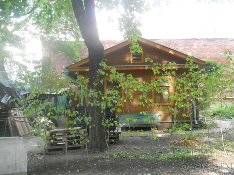 Домик Толстого и прекрасный сад