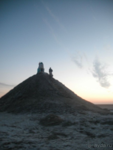 Красные воды озера