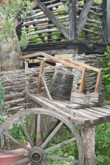 Угли, мамин пирог и горшочек без меда