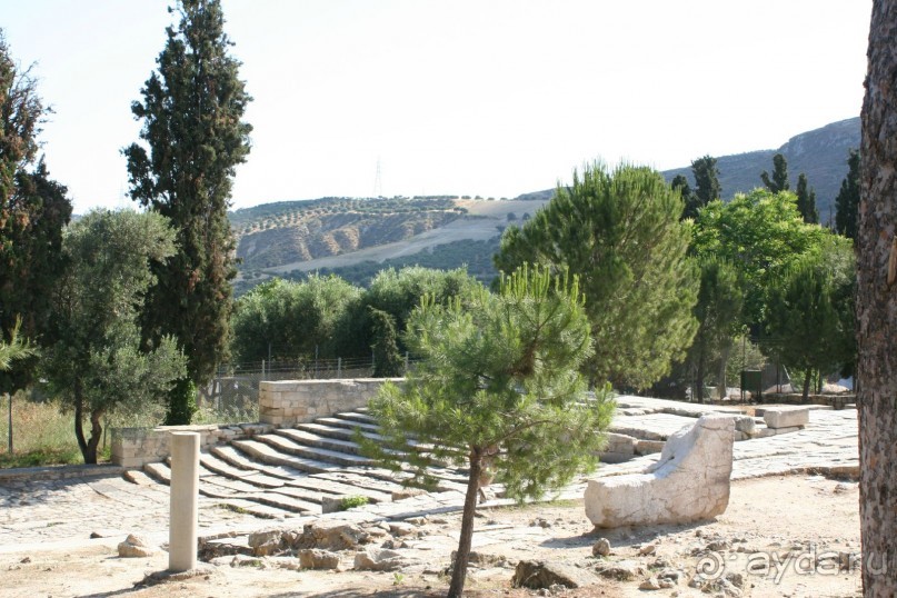 Дворцовые руины и лабиринт 