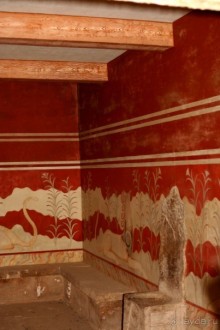 Дворцовые руины и лабиринт 