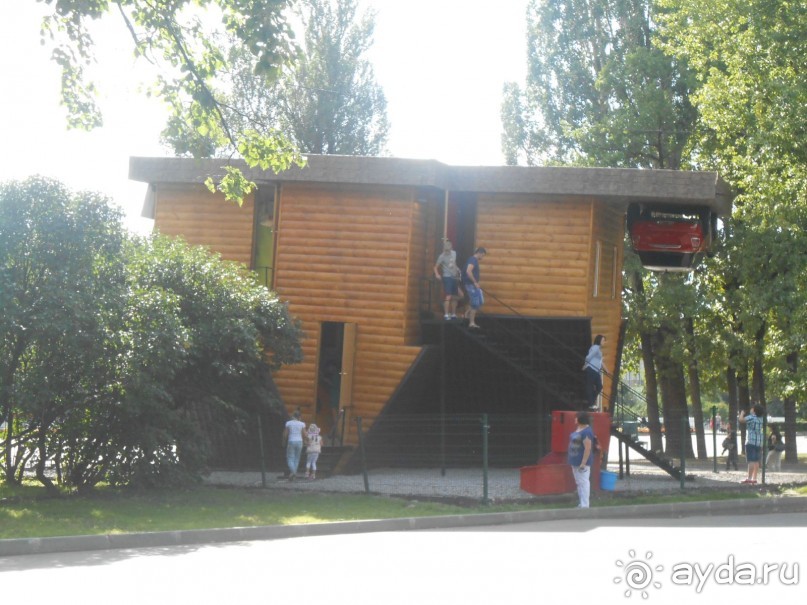 Обновление ВВЦ и дом-перевертыш Обновление ВВЦ и дом-перевертыш