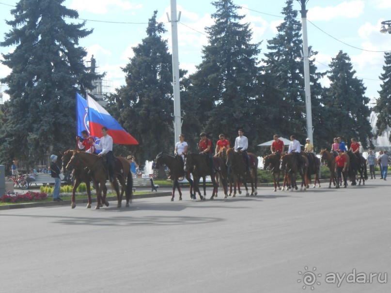 Обновление ВВЦ и дом-перевертыш Обновление ВВЦ и дом-перевертыш
