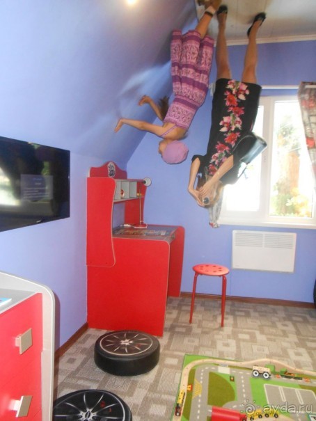 Обновление ВВЦ и дом-перевертыш Обновление ВВЦ и дом-перевертыш