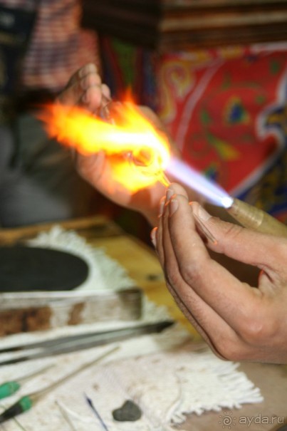 чудо из стекляной трубки