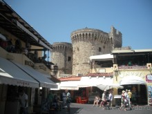 Каменные сказы родосской крепости