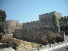 Каменные сказы родосской крепости