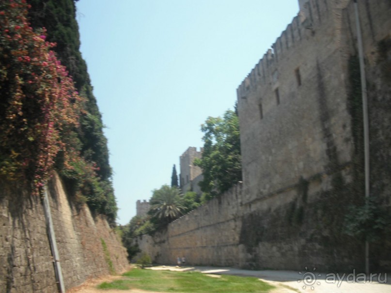 Каменные сказы родосской крепости