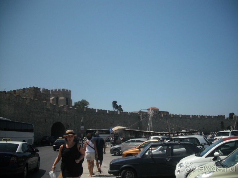 Каменные сказы родосской крепости