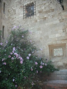 Каменные сказы родосской крепости