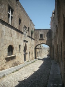 Каменные сказы родосской крепости