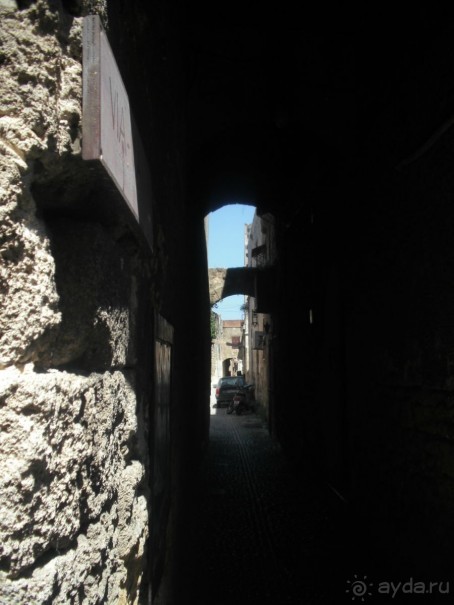 Каменные сказы родосской крепости