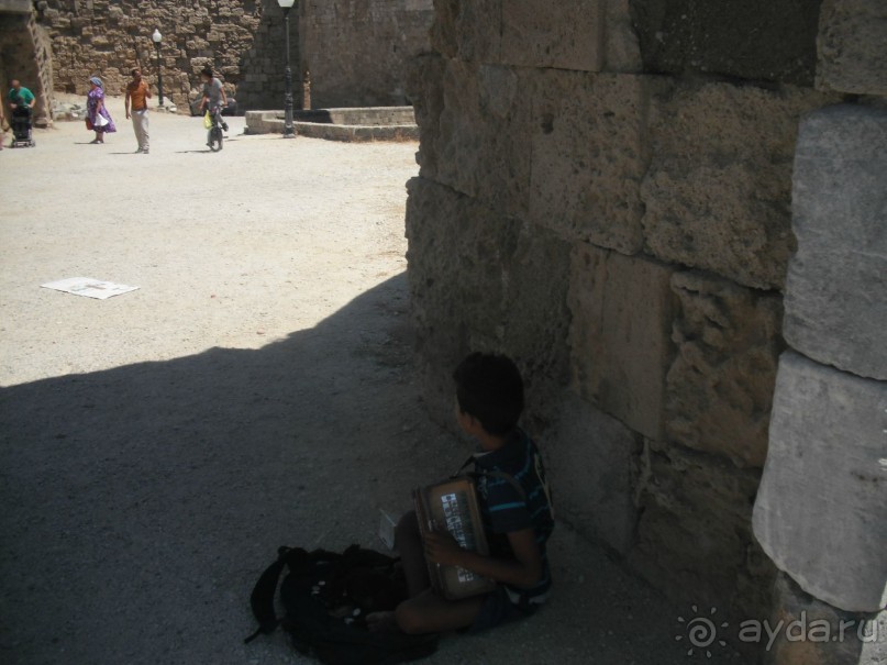 Каменные сказы родосской крепости