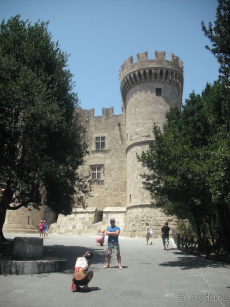 Каменные сказы родосской крепости