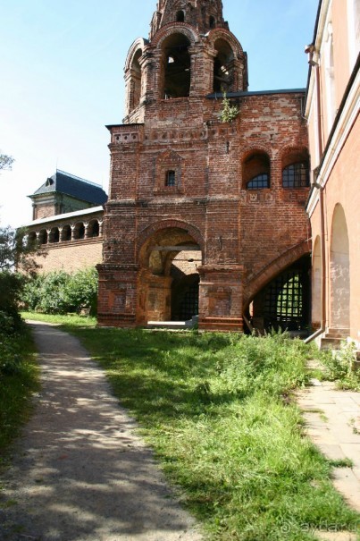 Подворье на крутицах Подворье на крутицах