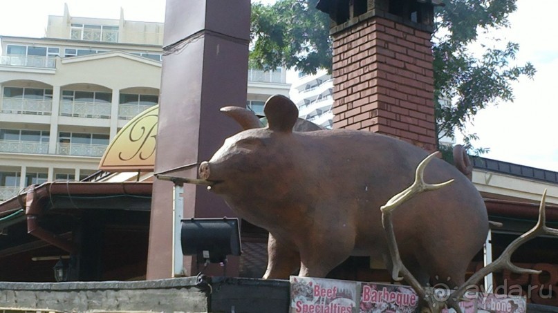 Монументальное искусство курортов Болгарии