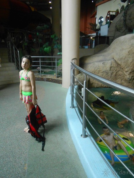 Впервые в аквапарке с детьми