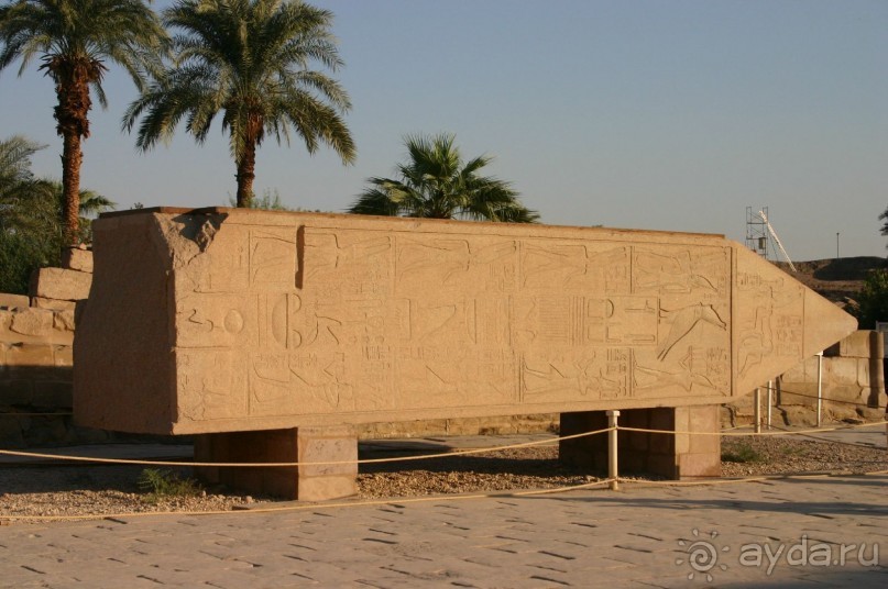 Карнакский храм