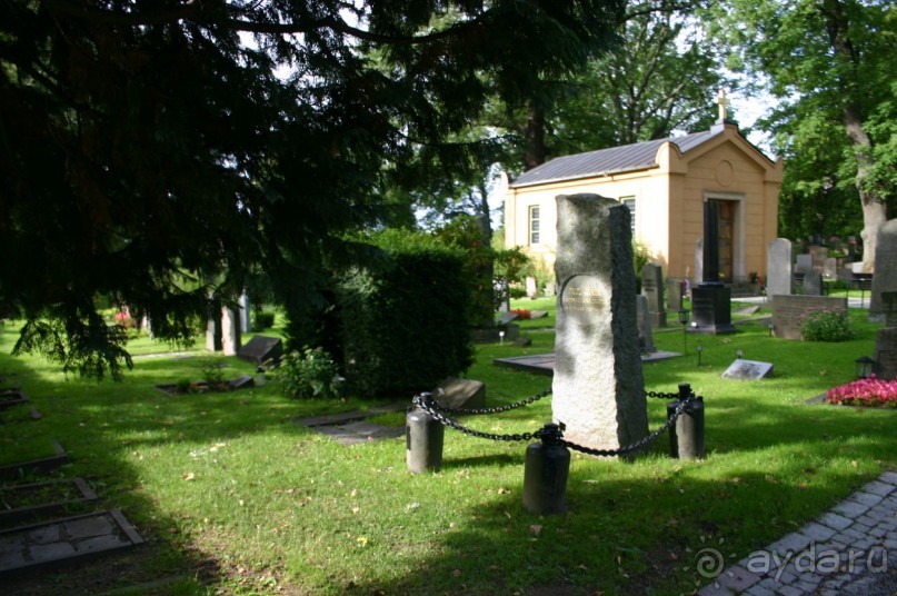 Кладбище галерной верфи