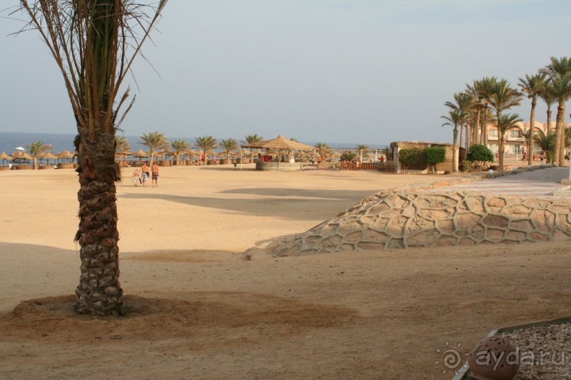 фото Triton Sea Beach Resort (ex.Holiday Beach Resort Marsa Alam)