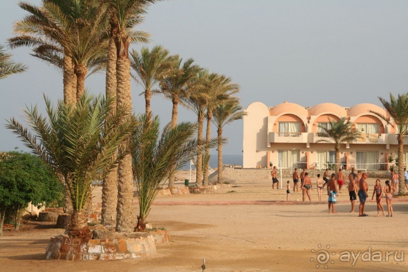 фото Triton Sea Beach Resort (ex.Holiday Beach Resort Marsa Alam)