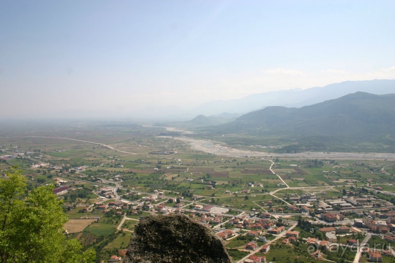 Каламбака и Метеоры.