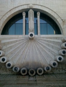 Каскад раскрывает свои тайны постепенно