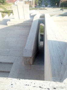 Каскад раскрывает свои тайны постепенно