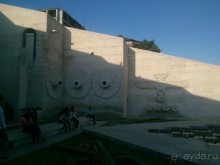 Каскад раскрывает свои тайны постепенно