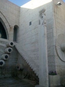 Каскад раскрывает свои тайны постепенно