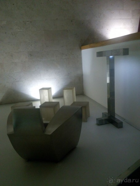 Каскад раскрывает свои тайны постепенно