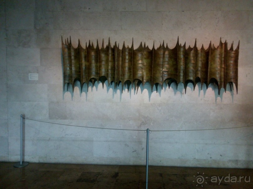 Каскад раскрывает свои тайны постепенно