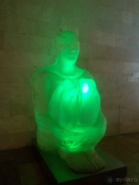 Каскад раскрывает свои тайны постепенно