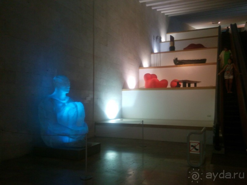 Каскад раскрывает свои тайны постепенно