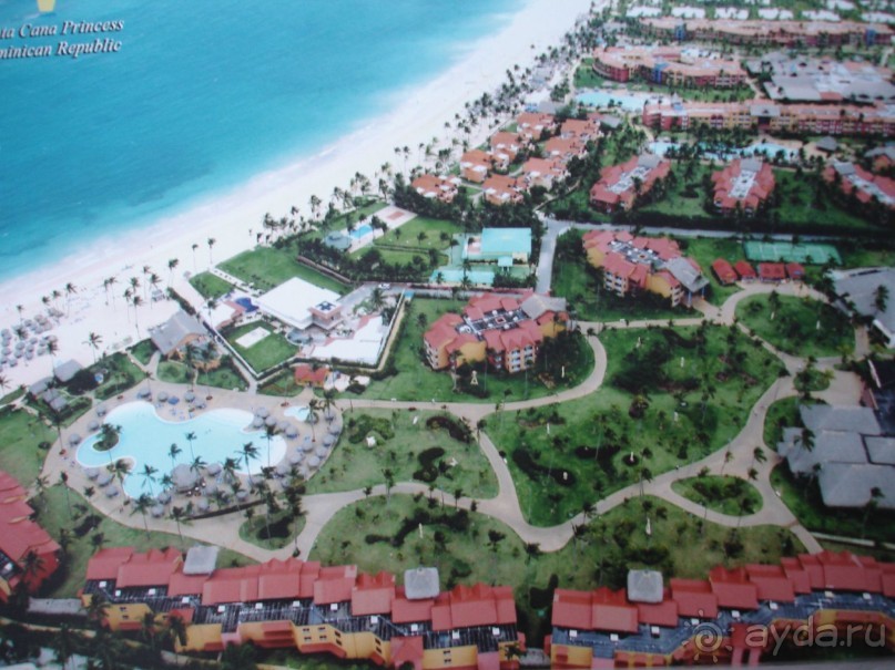 Вид на территорию отеля сверху