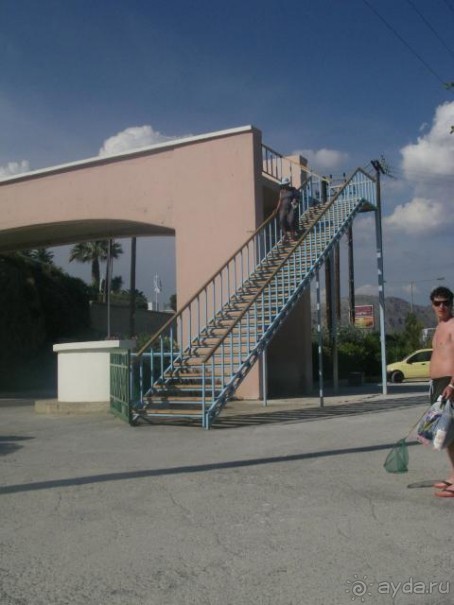 долгая дорога от моря к отелю