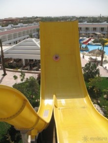 Действительно 4 звезды