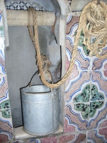 ТУНИС в апреле 2012г.