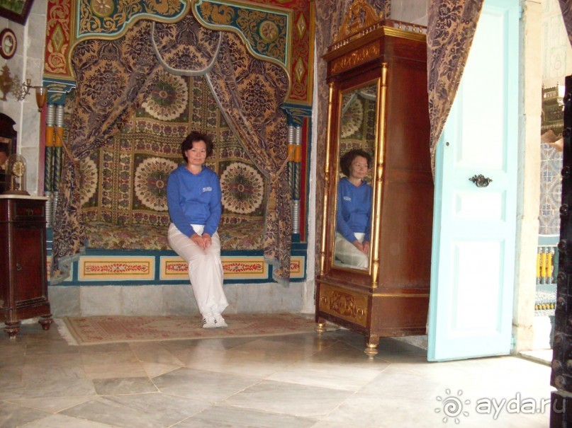 ТУНИС в апреле 2012г.