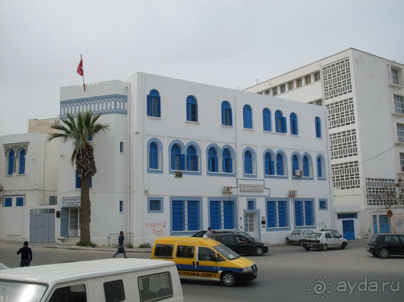 ТУНИС в апреле 2012г.