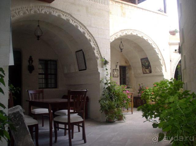 фото Kismet Cave House