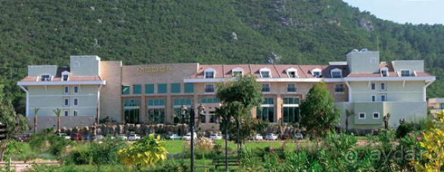 Meder Resort
