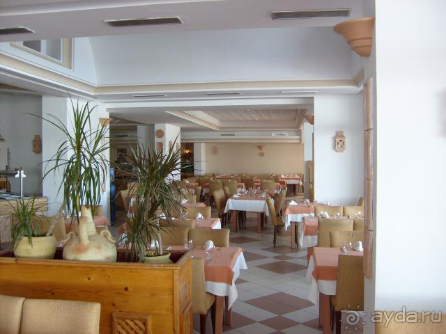 Это тоже в ресторане