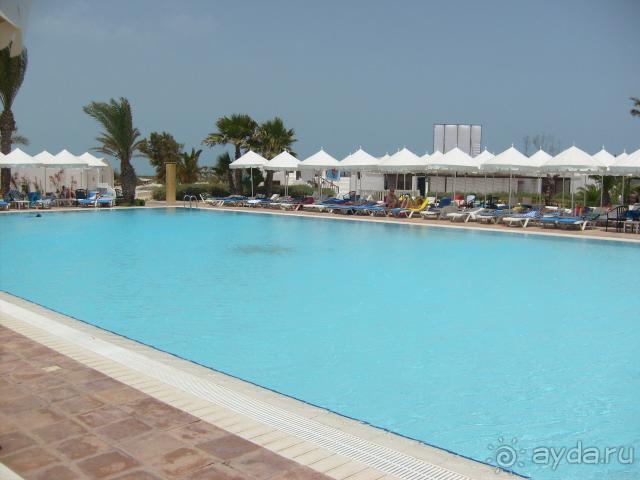 Открытый бассейн