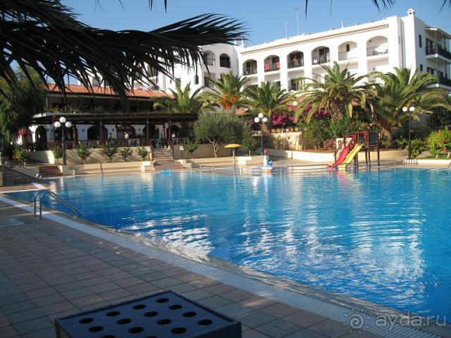 фото Chrissi Amoudia