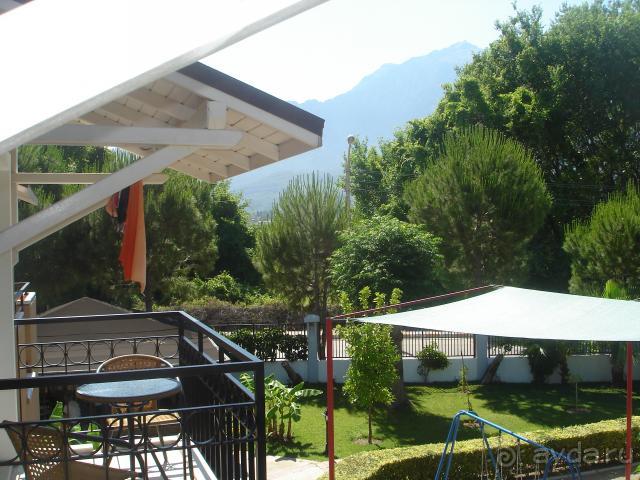 Хотелось бы по-веселее