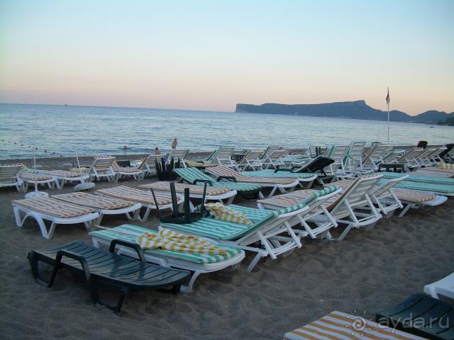 Скромный отель.