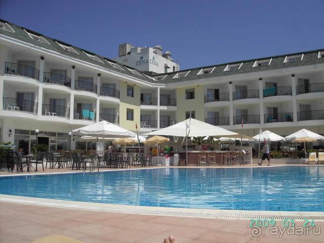 хороший отель, подойдет для семьи с детьми